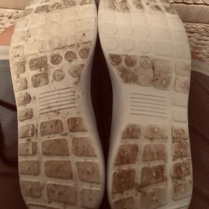 I clean shoes for super cheap